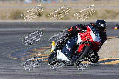 media/Mar-24-2025-Moto Forza (Mon) [[57ce5c5cff]]/2-Intermediate Group/Session 2 Turn 11/